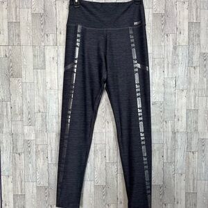 VICTORIAS SECRET PINK ULTIMATE Womens Heather Gray Metallic Leggings Sz M